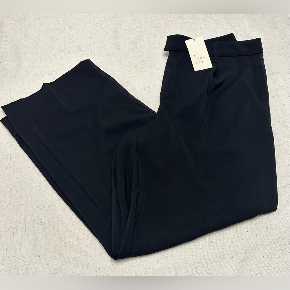 A New Day Elegant Black Apparel - Picture 2 of 14